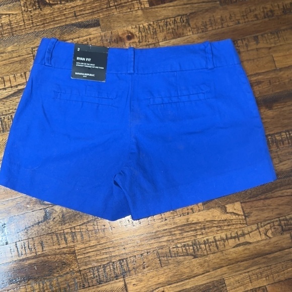 Banana Republic shorts NWT blue with button details front and back pockets 2 - Picture 5 of 11